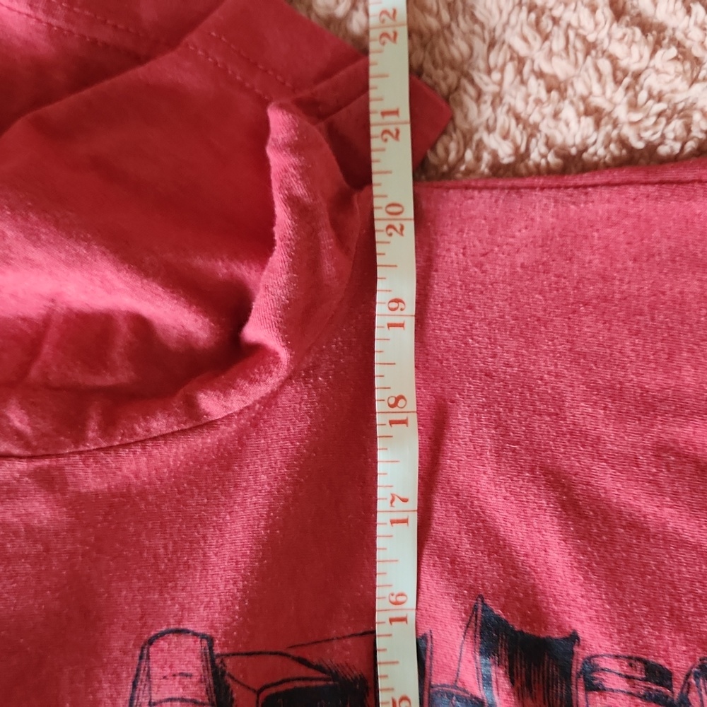 Red Graphic T-Shirt with Book Design - Picture 6 of 7